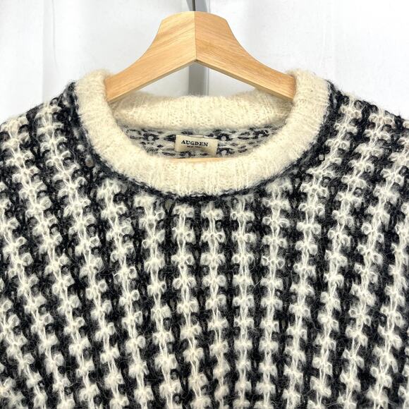 AUGDEN New York Alpaca Sweater Crew Neck Long Sleeve Pullover Black Cream S - Picture 4 of 8